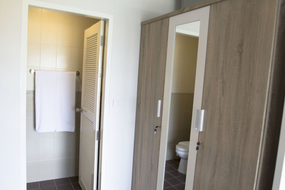 Vipa House Phuket Family Room 4