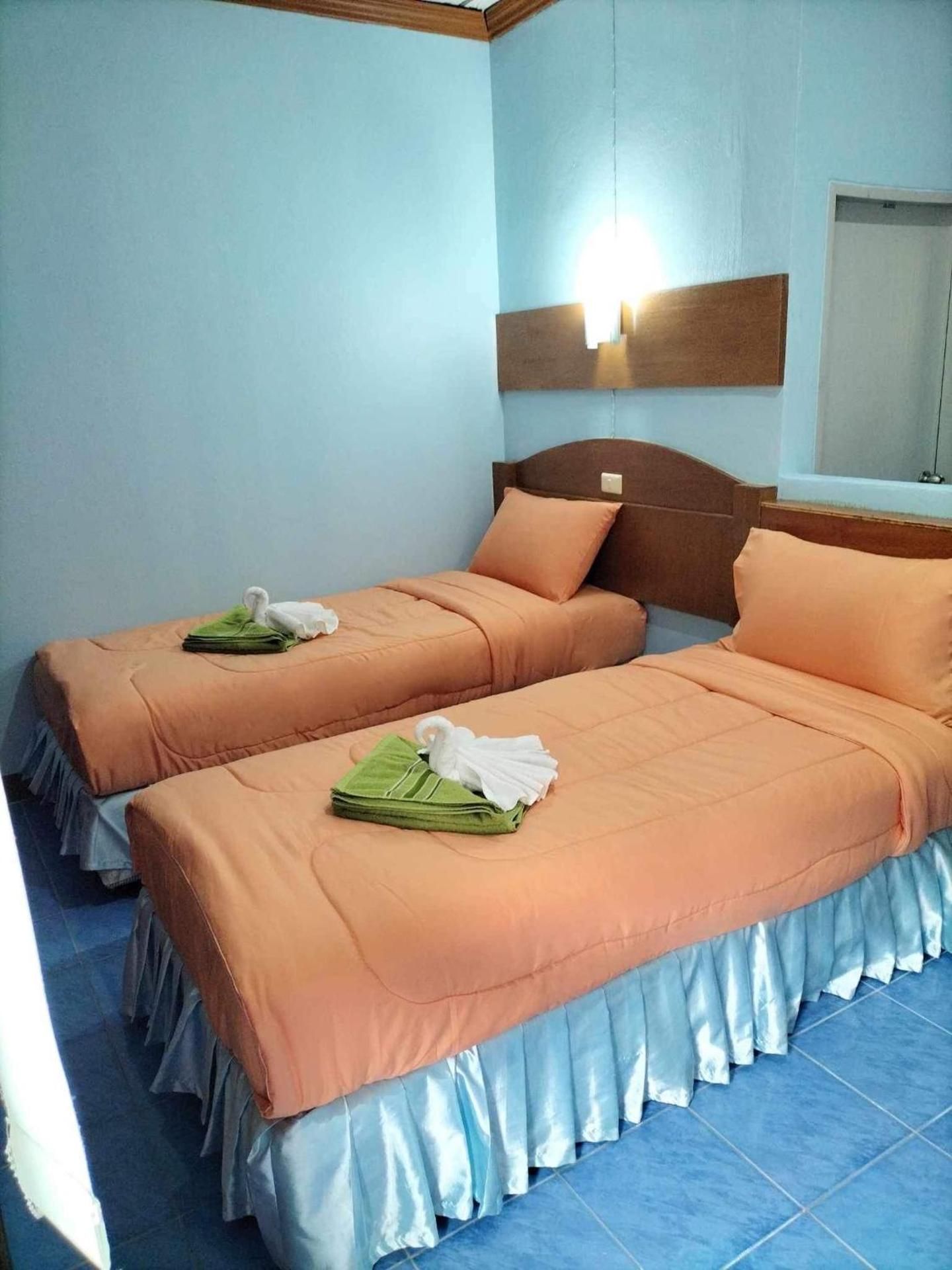 Mountain View Twin Room