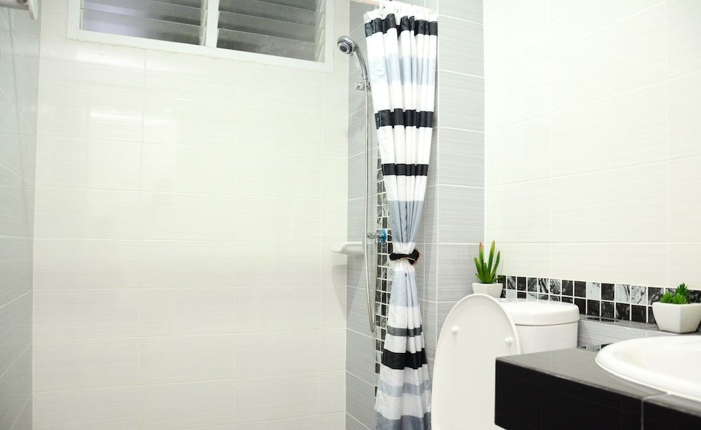 Pitikant Place Deluxe Room 27