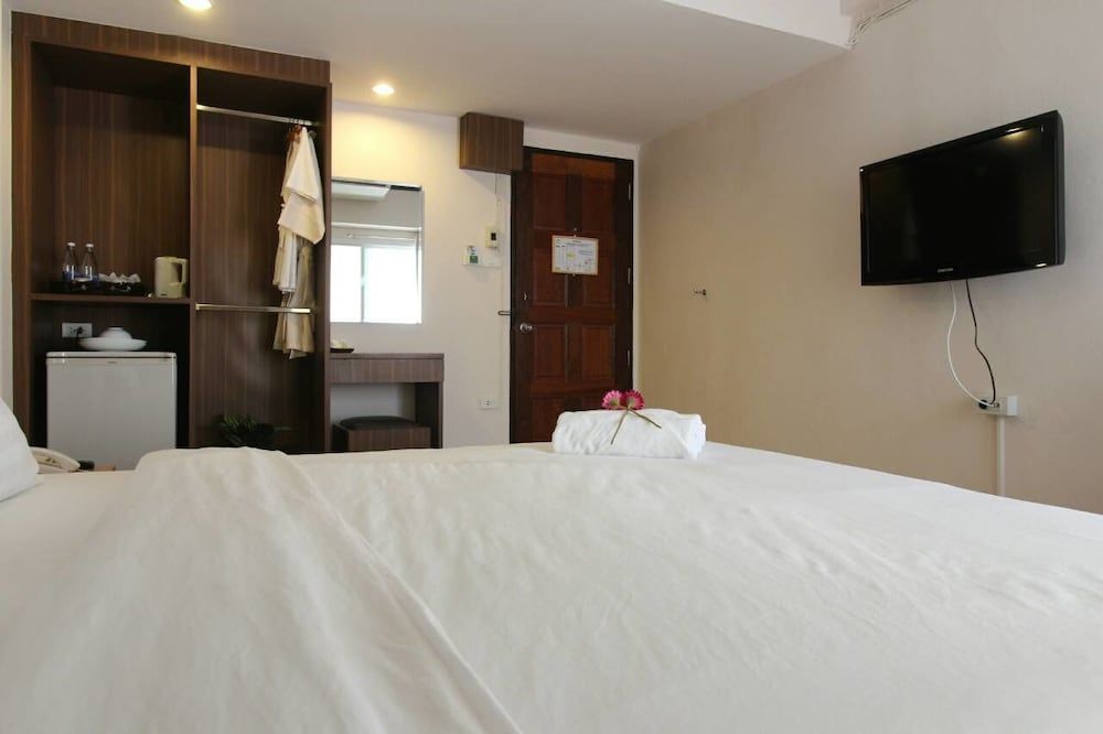 undefined Beerapan Hotel 9