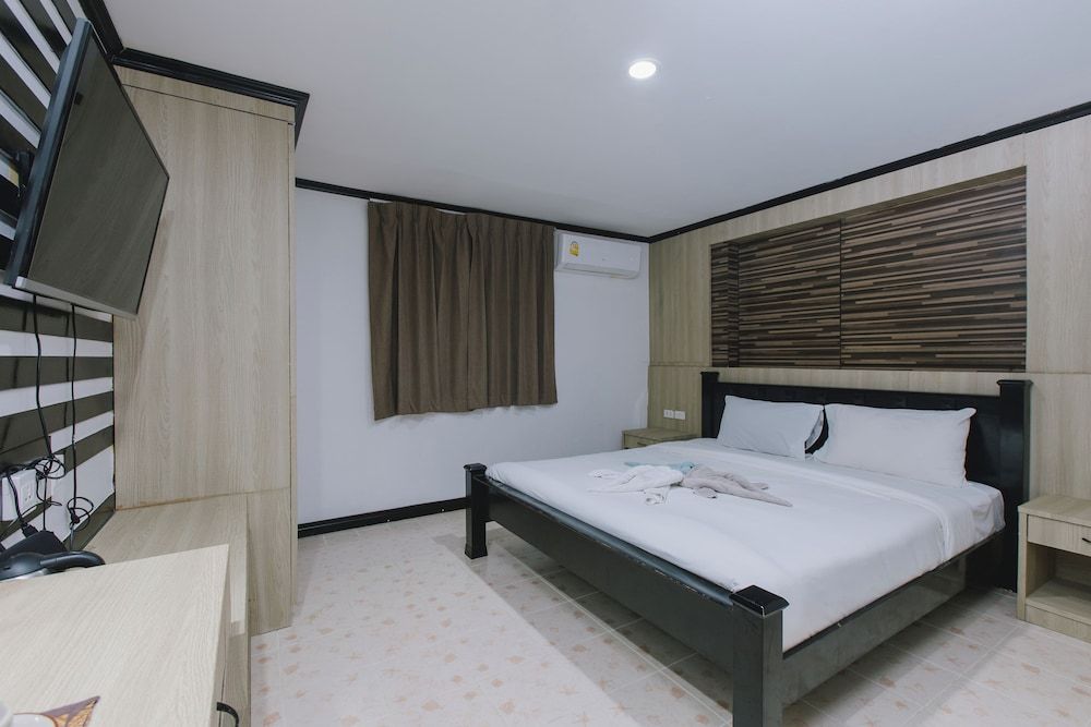 undefined Royal Beach Residence