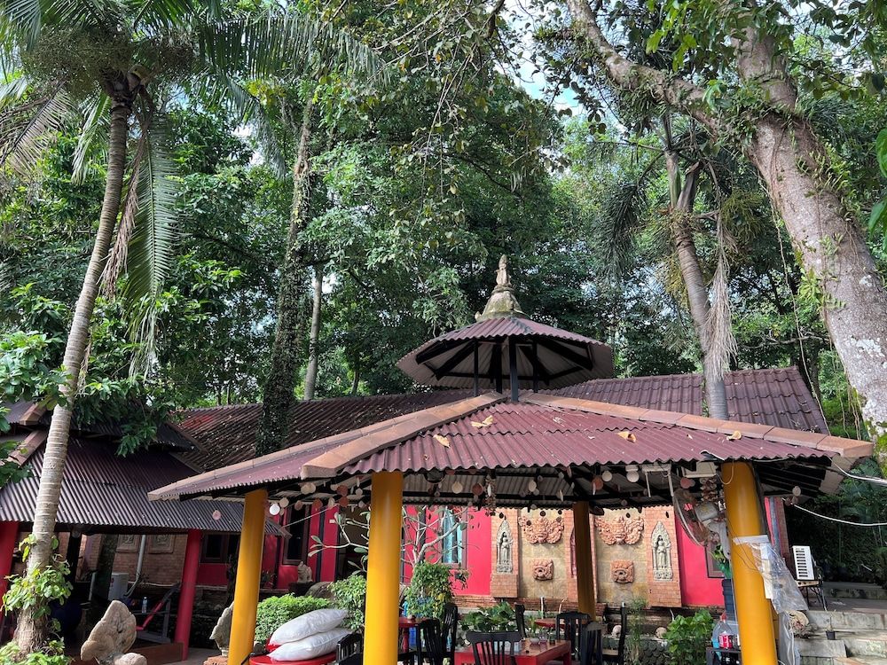 undefined Baan Ton Rak Boutique Resort 10