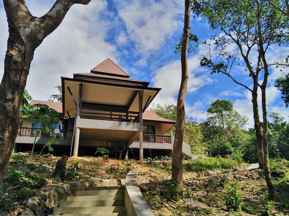 undefined Baan Ton Rak Boutique Resort 9