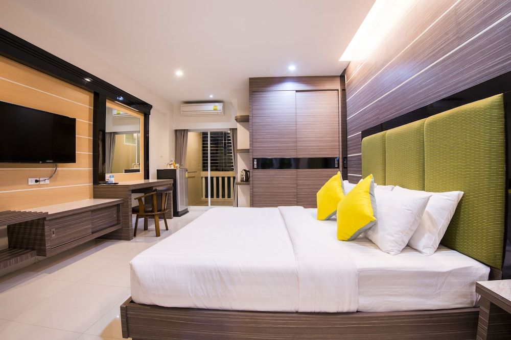 U Duay Gan Garden Home Deluxe Suite, 1 King Bed, Non Smoking, Garden View 2