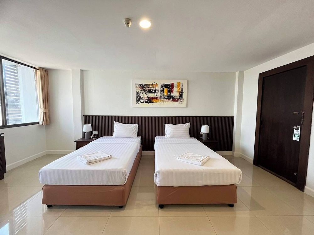 Laemchabang City Hotel Junior Triple Room, 3 Twin Beds