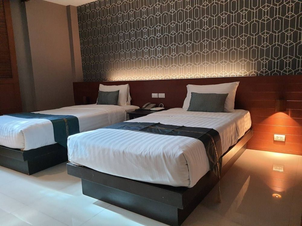W 21 Hotel Bangkok Superior Room, 2 Queen Beds 3