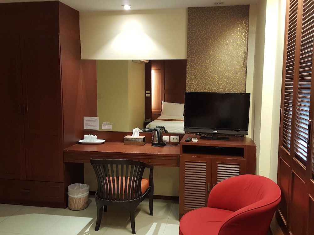 W 21 Hotel Bangkok Superior Room, 2 Queen Beds 5