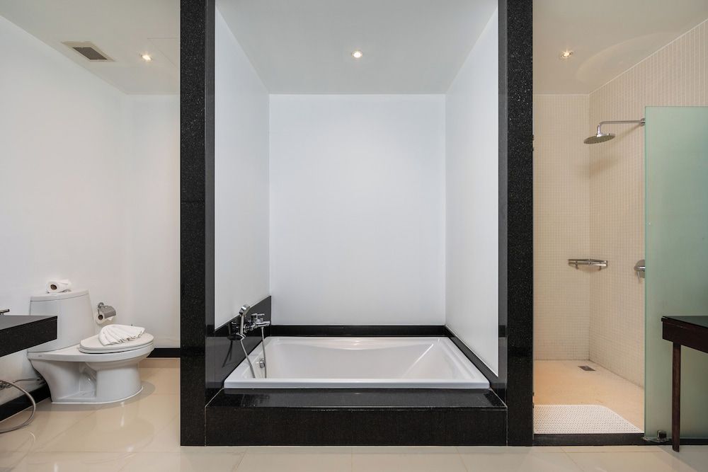 Saiyuan Estate by TropicLook Exclusive Villa, 3 Bedrooms, Private Pool, Pool View 6