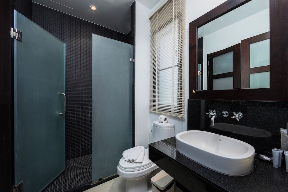 Saiyuan Estate by TropicLook Exclusive Villa, 3 Bedrooms, Private Pool, Pool View 5