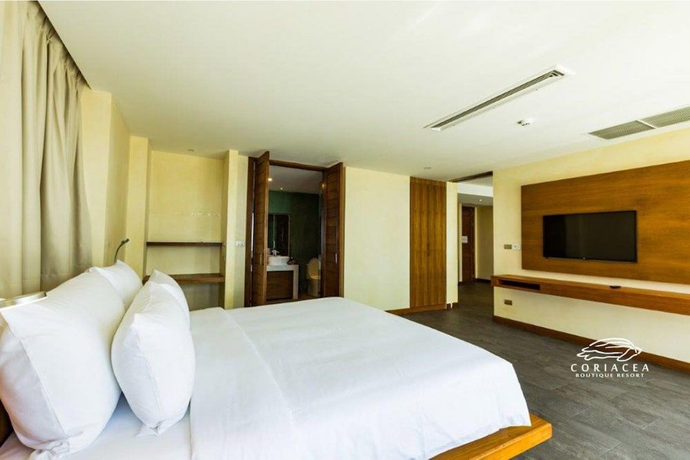 Beach Front Suite