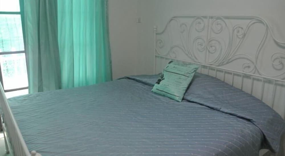 Oriental Smile Hotel Superior Room 2