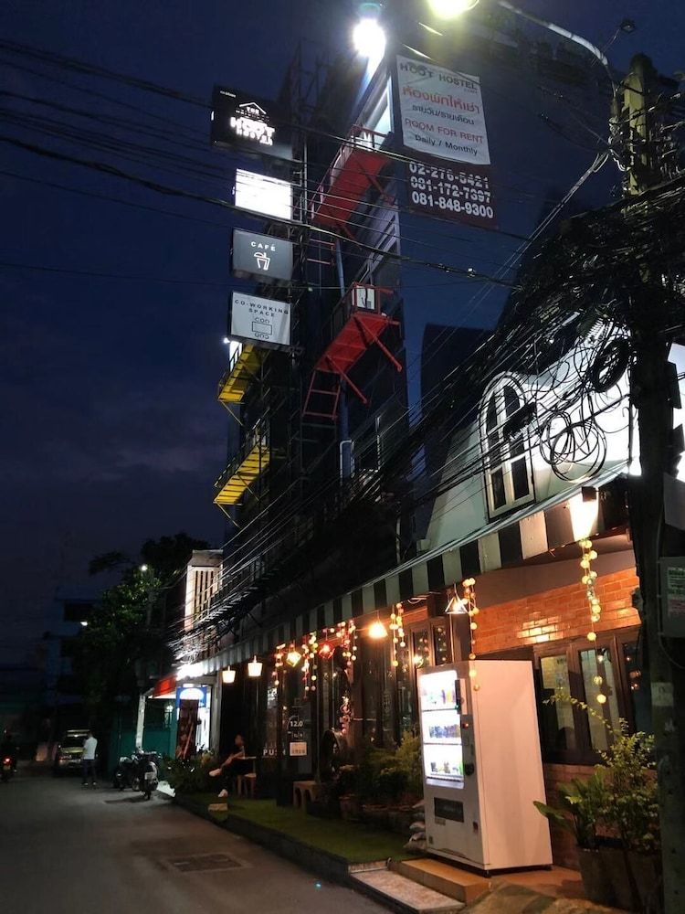 undefined The Neighbor Hoot Hostel & Cafe 7