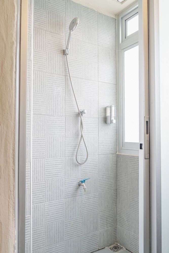 The Neighbor Hoot Hostel & Cafe Elite Shared Dormitory 10