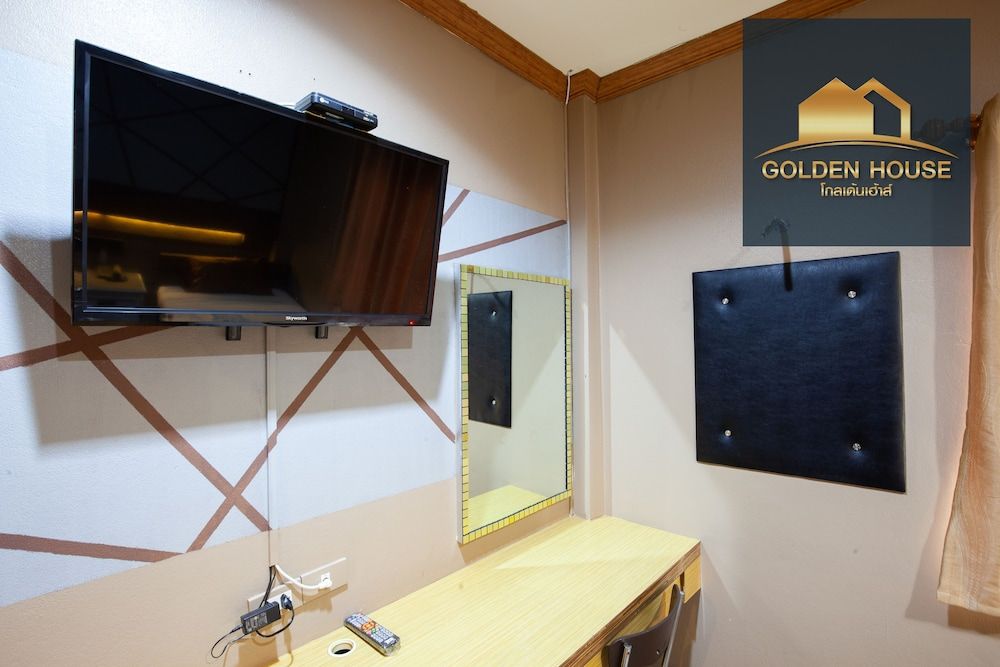 Golden House Hotel Sakaeo Deluxe Twin Room 15