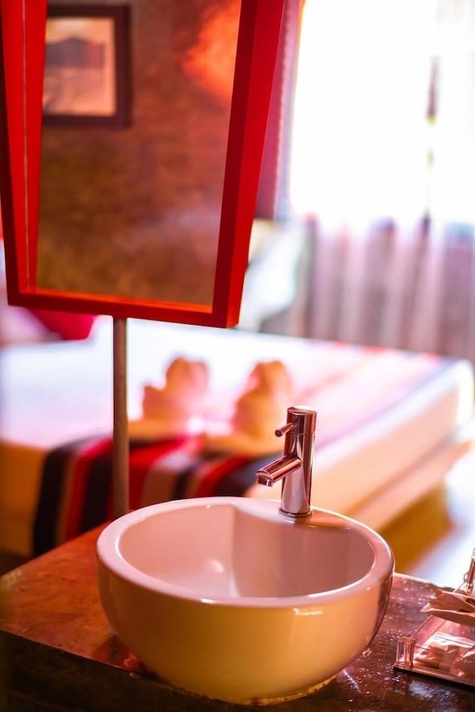 The b Ranong Trend Hotel Suite Room 3