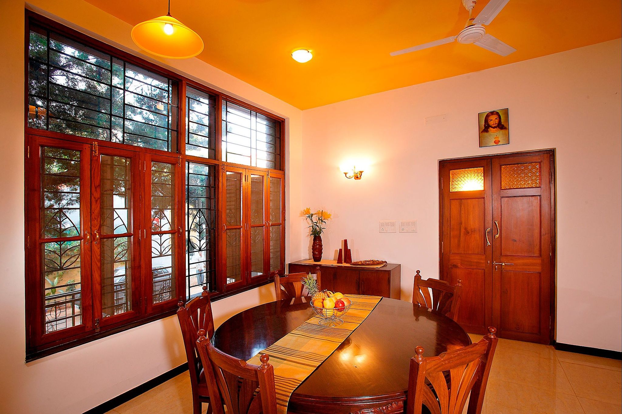 Laika Boutique Stay Standard Room 9