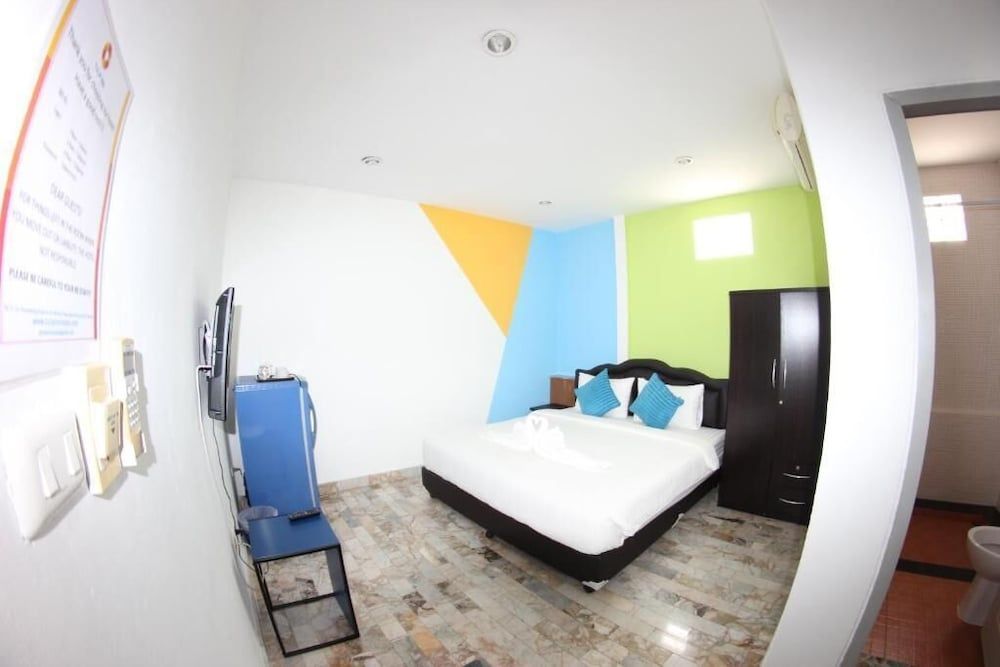 Tulip Inn Double Room ( No Window ) 3