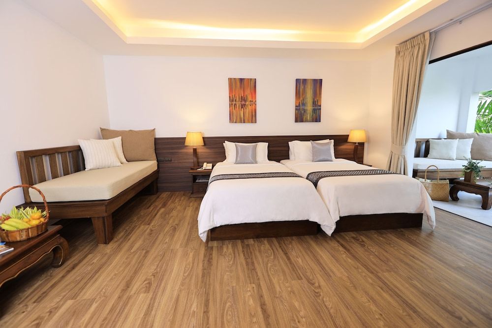 undefined Celes Samui 9