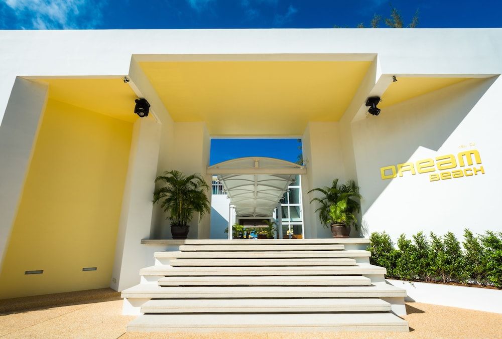 undefined Dream Phuket Hotel & Spa 6