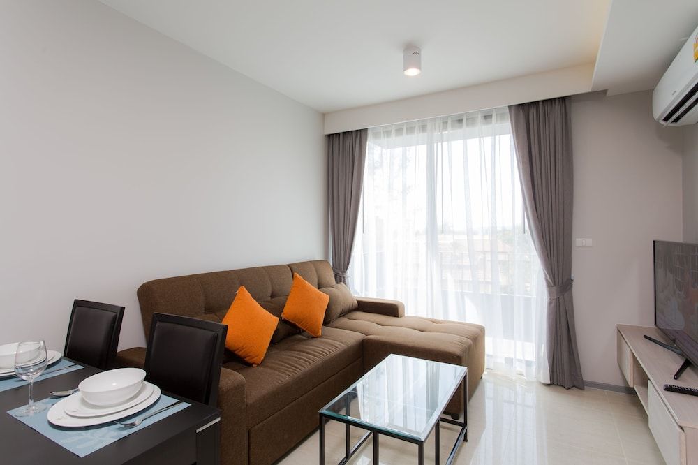 undefined 6th Avenue Surin Beach 5