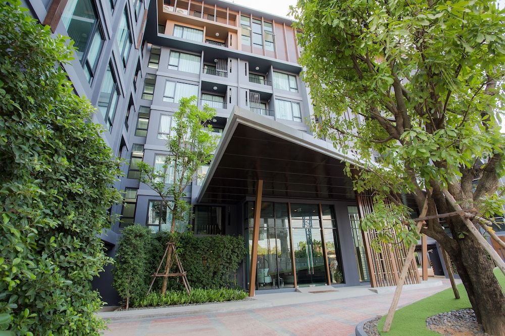 undefined 6th Avenue Surin Beach 3