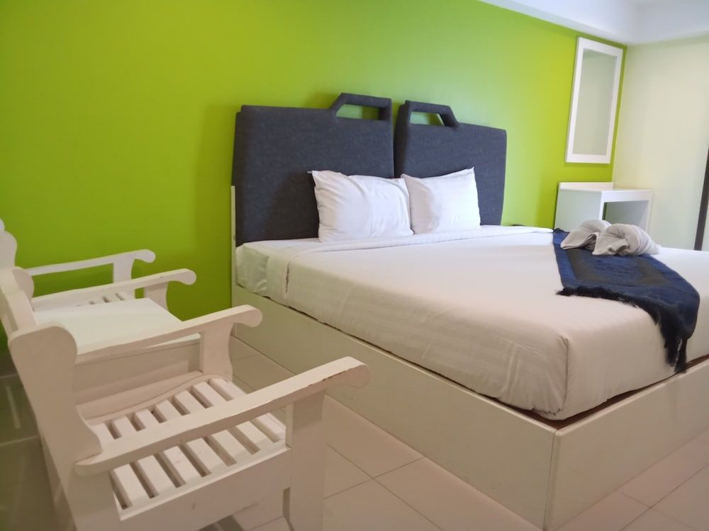 Sunny Residence Superior Double Room 8