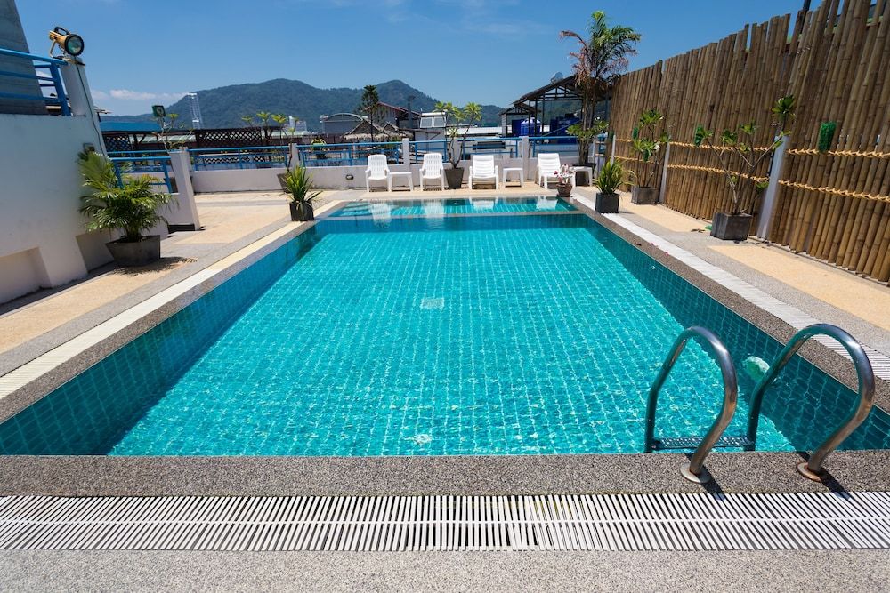 undefined Star Hotel Patong 8