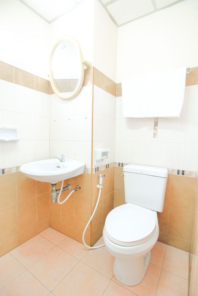 Ok Home Airport Standard Double Room 5