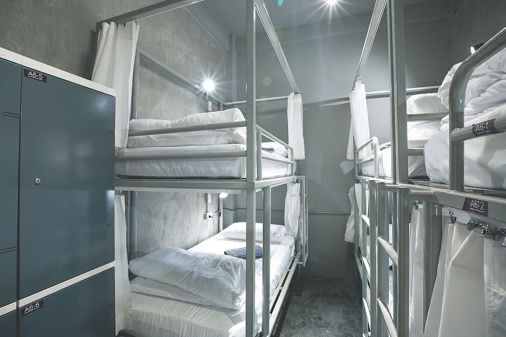 undefined 2W Bed & Breakfast Bangkok - Hostel 3