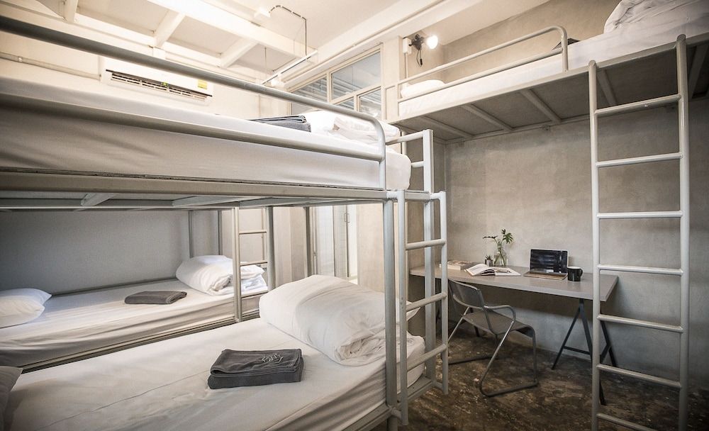 2W Bed & Breakfast Bangkok - Hostel Family Room, Private Bathroom 4