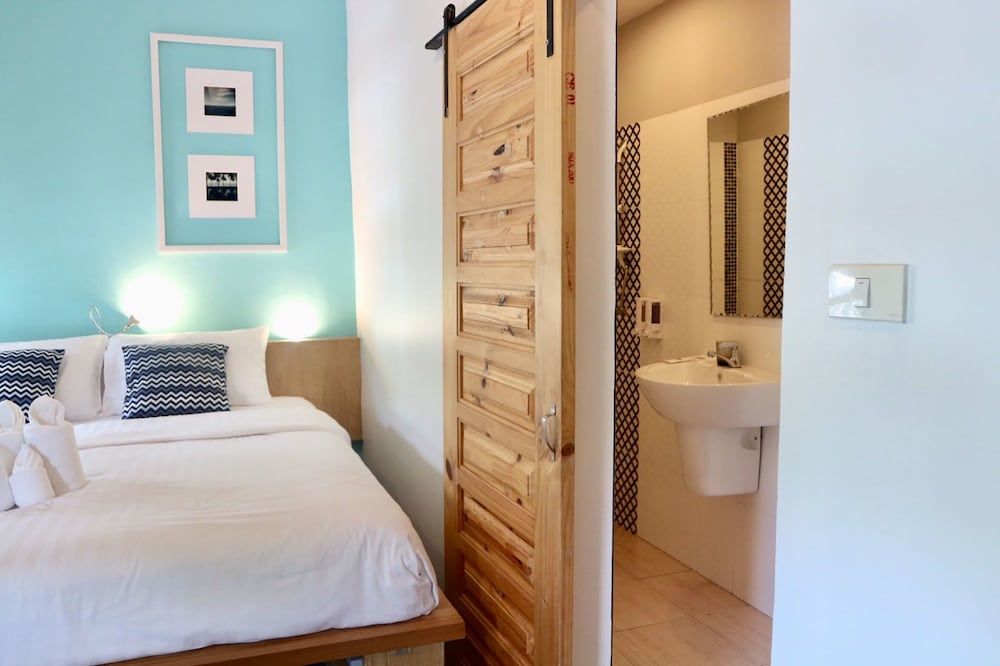 Pakta Phuket Deluxe Double or Twin Room 22