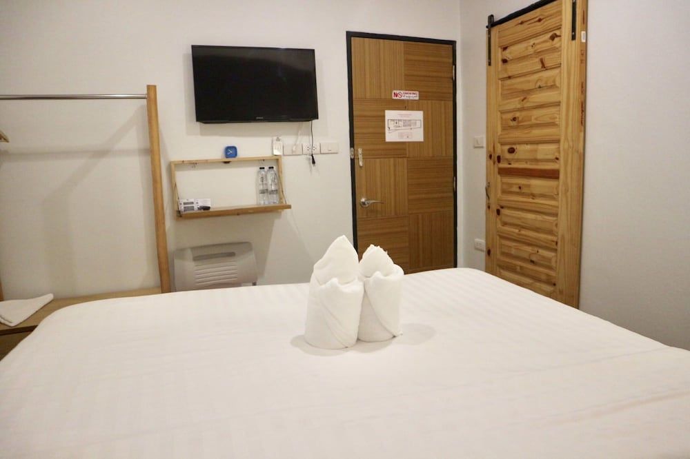 Pakta Phuket Superior Double or Twin Room 14