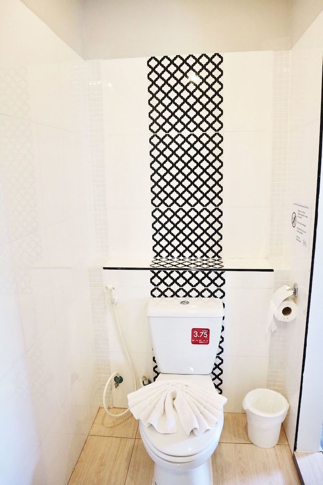 Pakta Phuket Deluxe Double or Twin Room 28