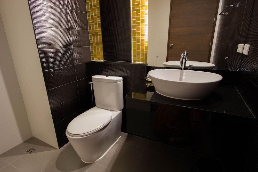 Siva Royal Hotel Deluxe Double Room or Twin Room 7