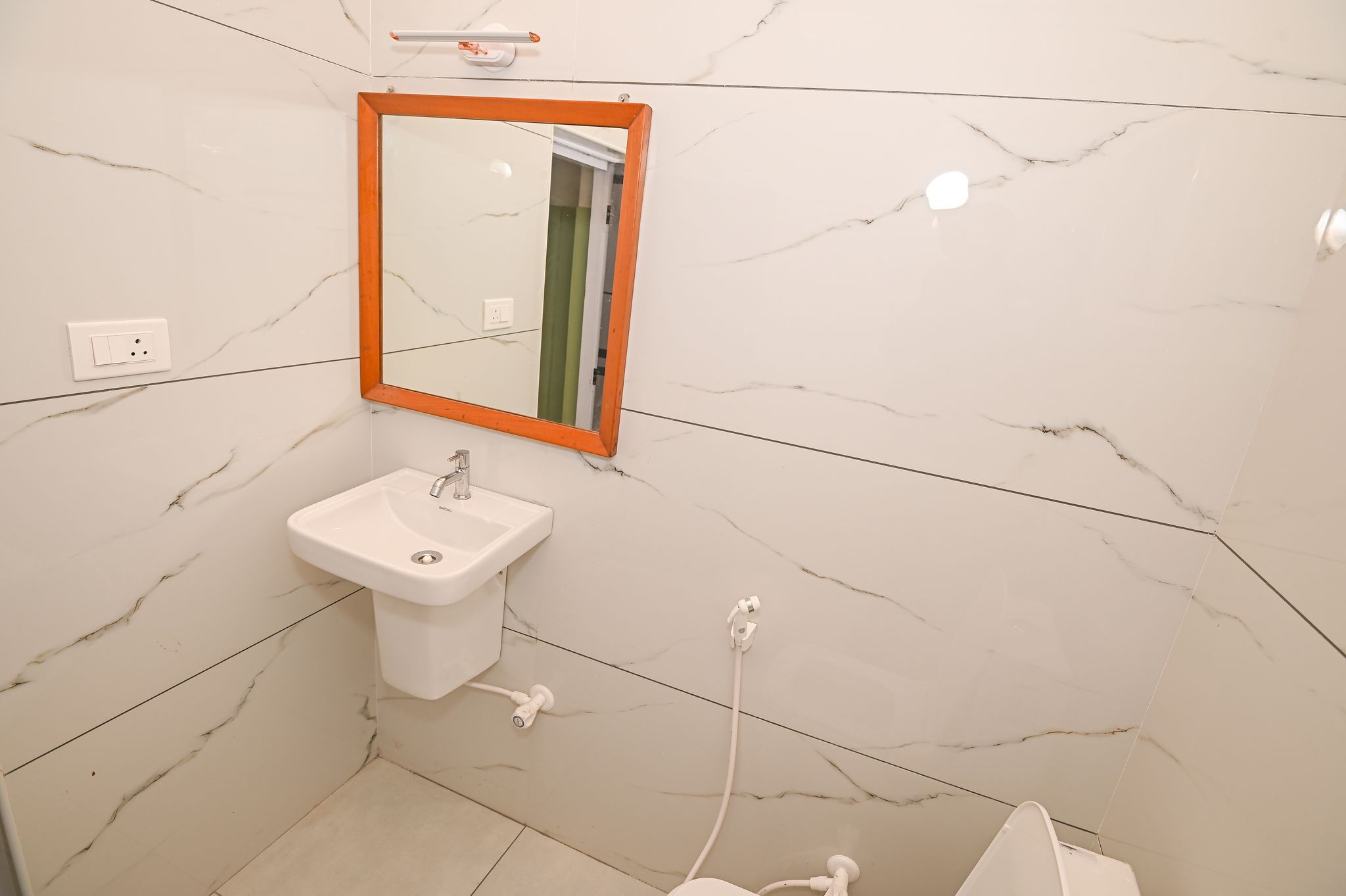 Hotel Vivek Standard Double 6