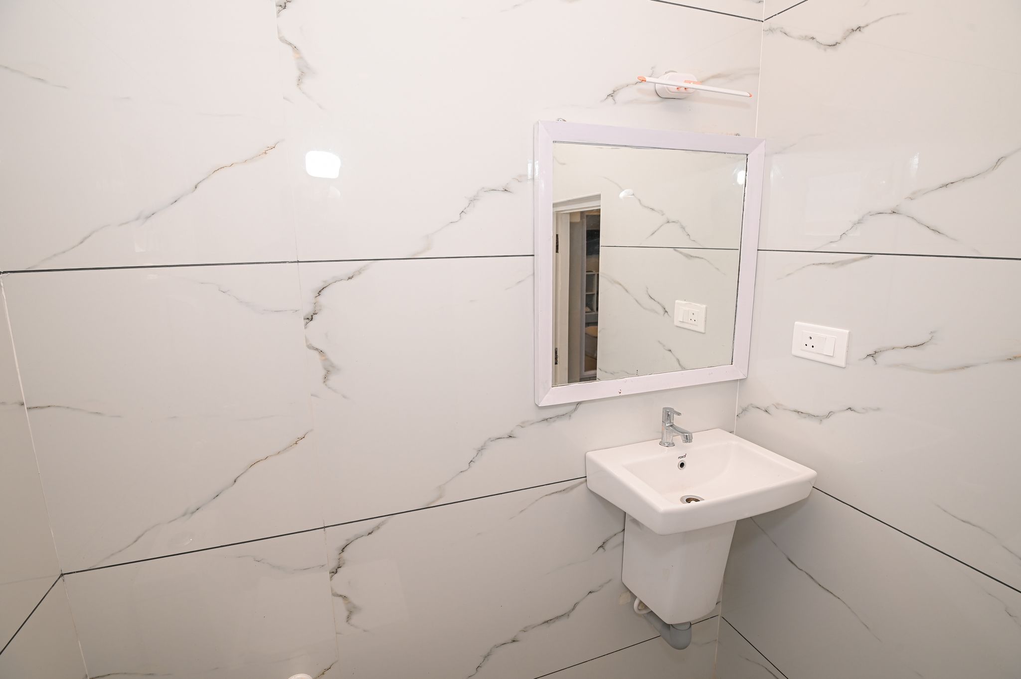 Hotel Vivek Standard Double 8