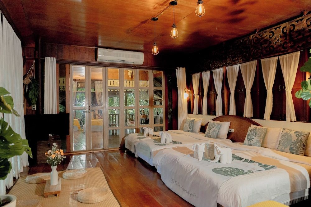 The Antique Riverside