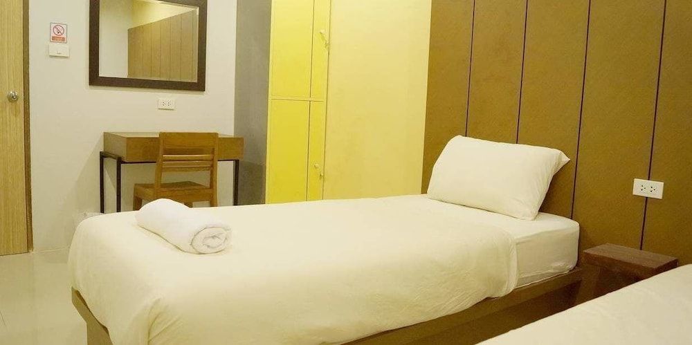 undefined Sunny Hostel Chiangmai @Tha Pae 5