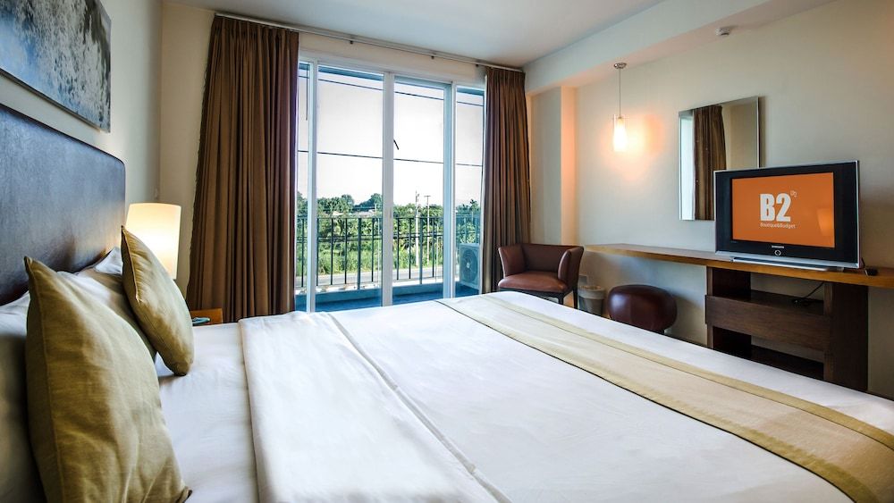 undefined B2 Premier Hotel & Resort 10