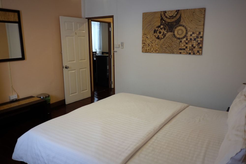 undefined Baan Glang Soi 7