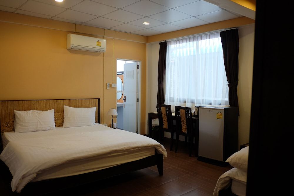 Baan Glang Soi Triple Room 3
