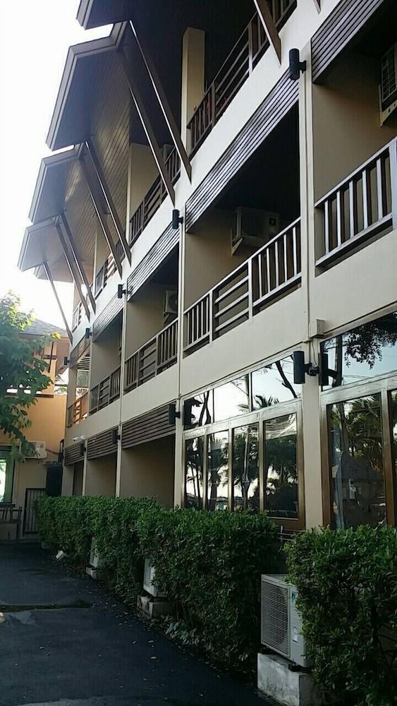 undefined La Playa Boutique Resort 3