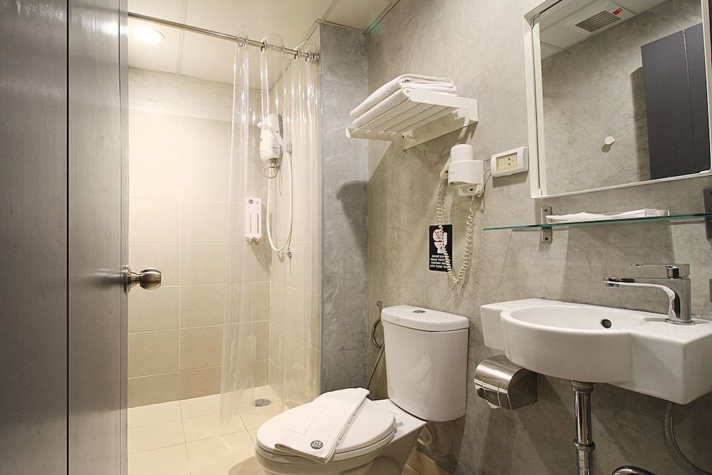 undefined Mybed Sathorn 8