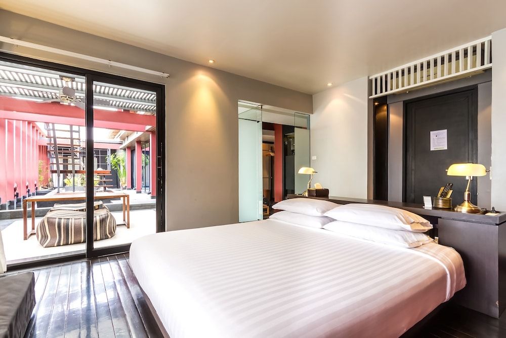 Deluxe Double Room, Canal View