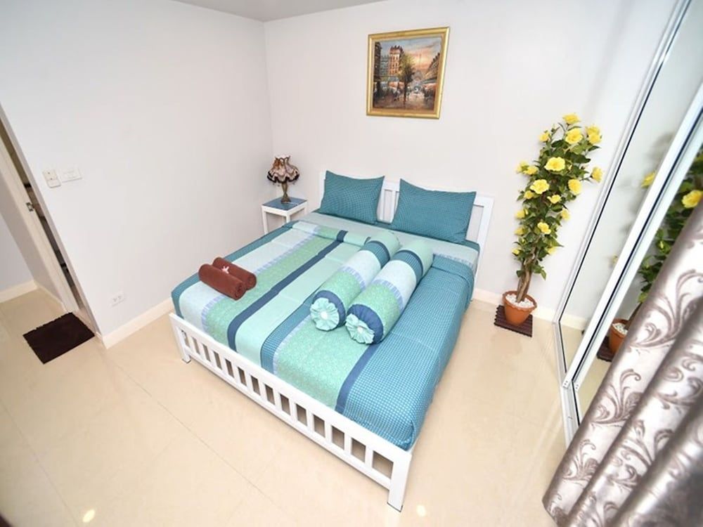 Parvena Hotel Standard Double Room 3