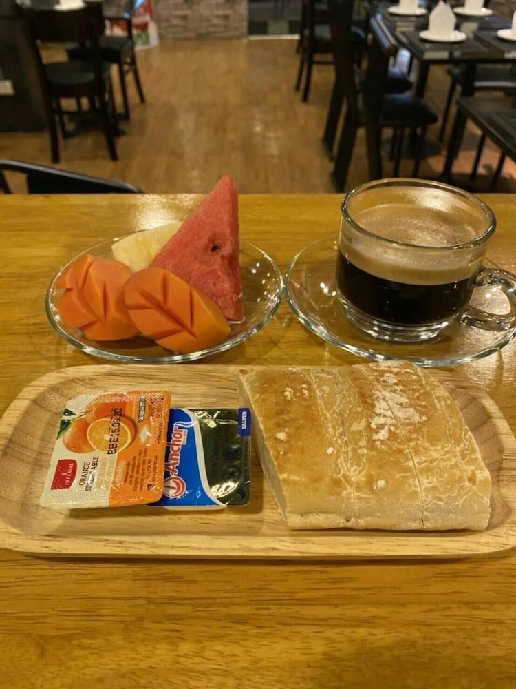 undefined Parvena Hotel 5