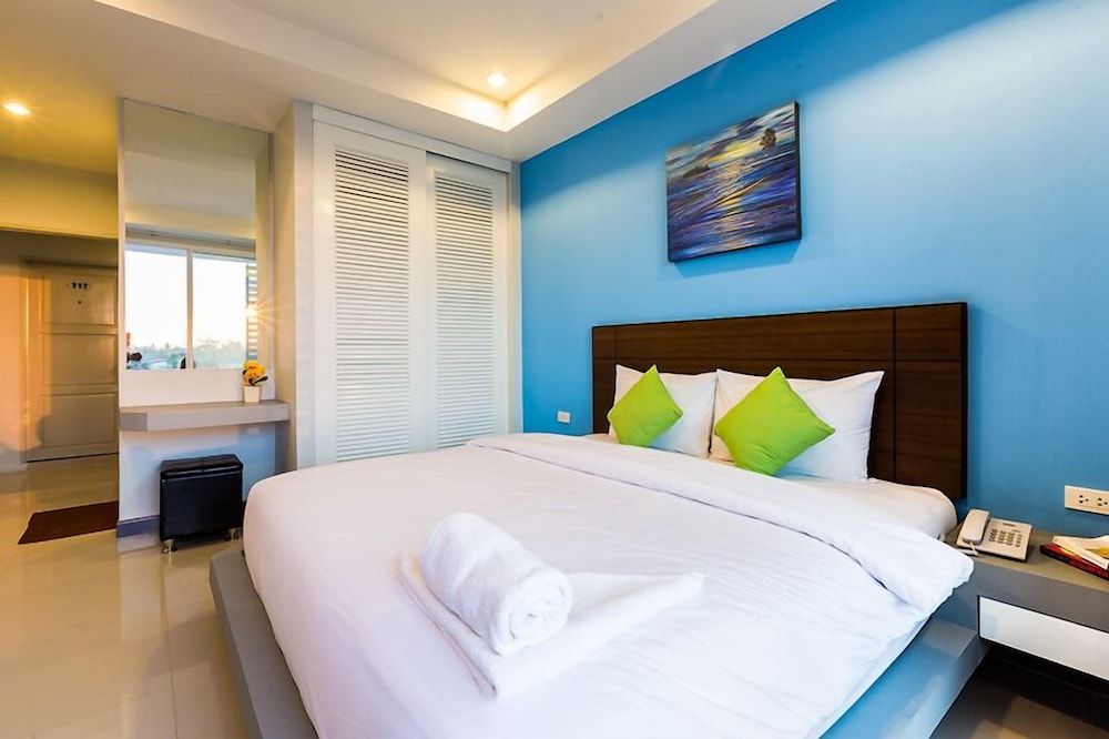 Tillthong Garden Deluxe King Studio 8