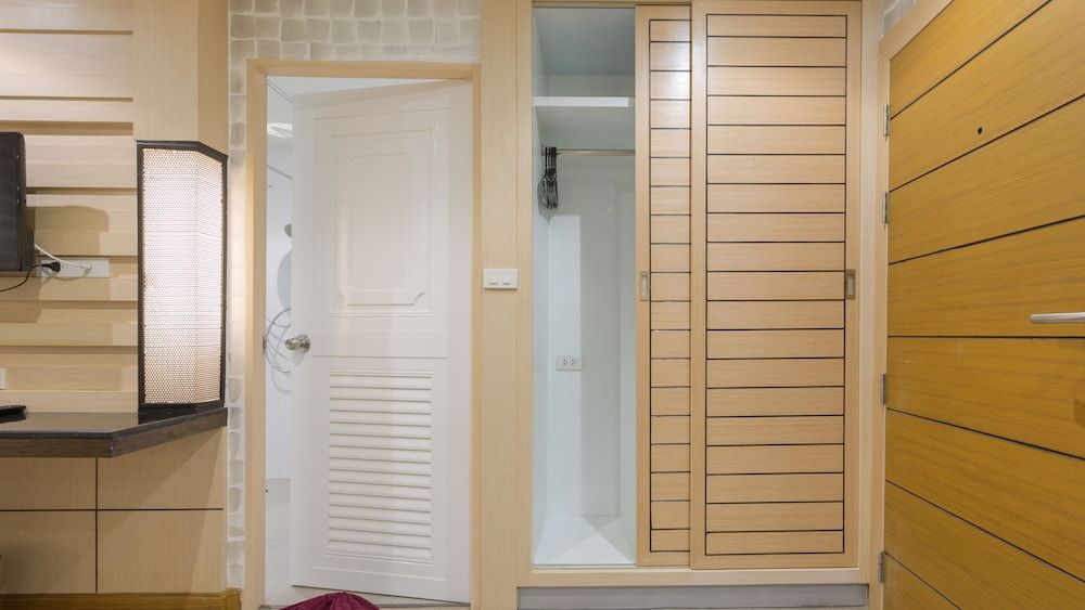 Anda Beachside Hotel Standard Double or Twin Room (No Window) 7