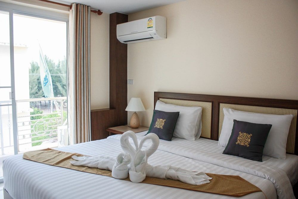 Panjai's Place Superior Double Room 18