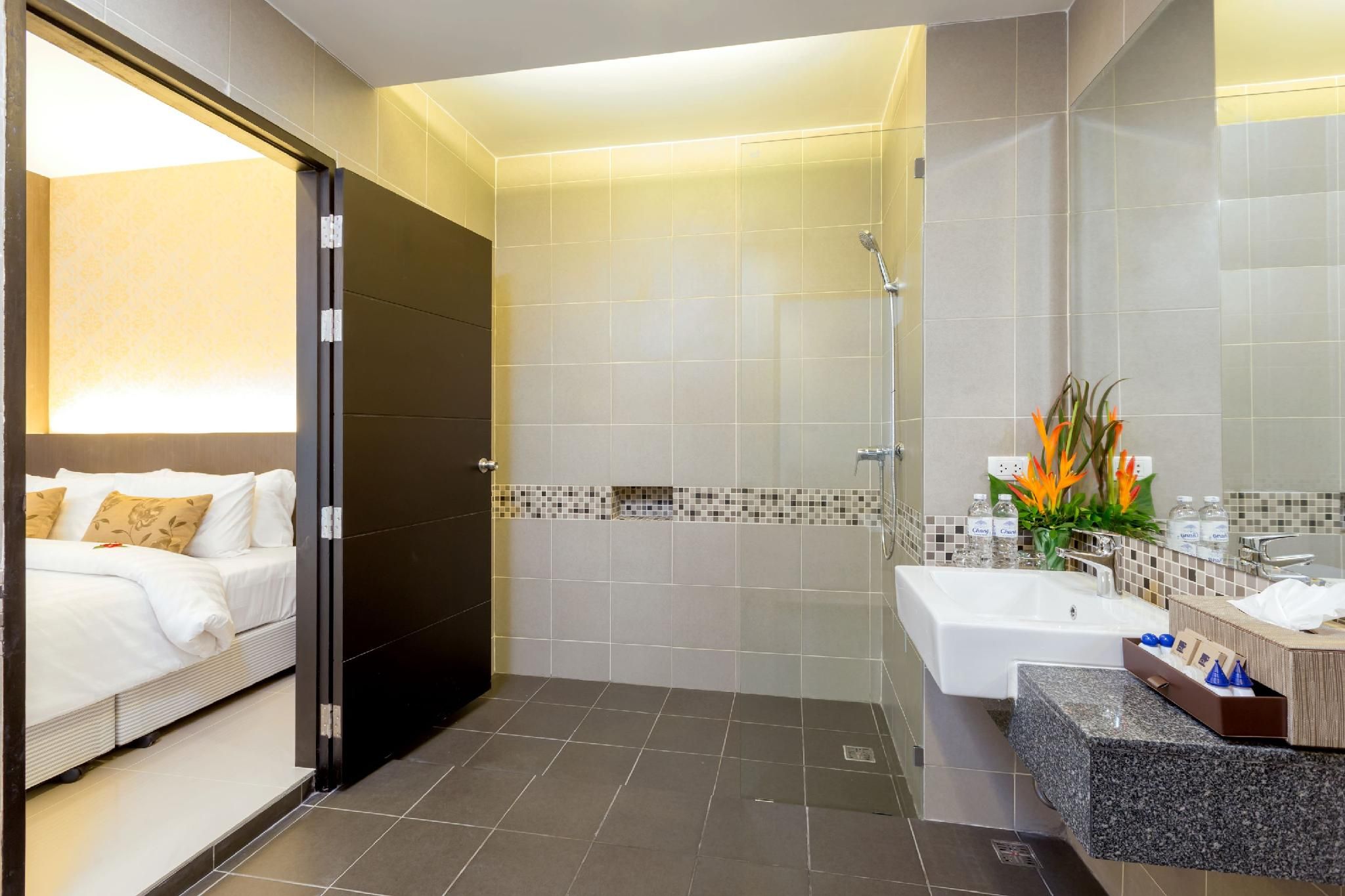 undefined Patong Bay Hill Resort 10